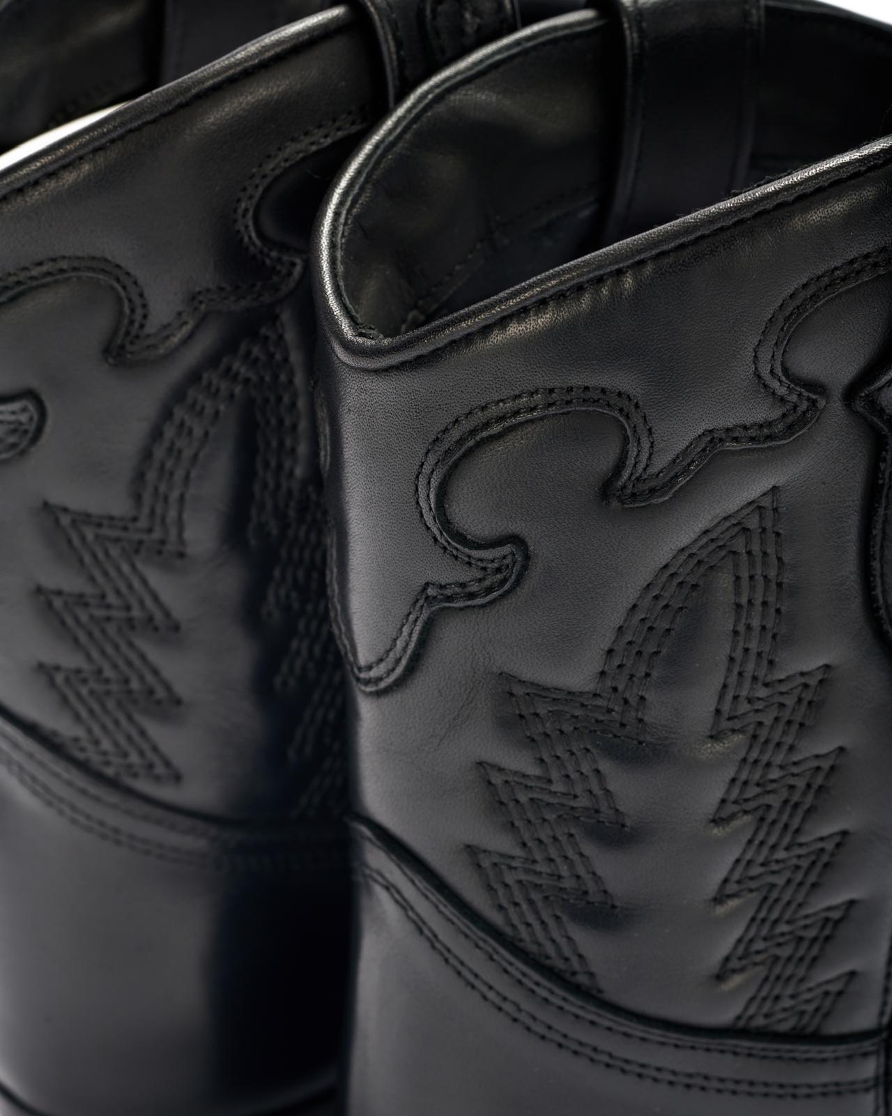 Texan boots in leather
