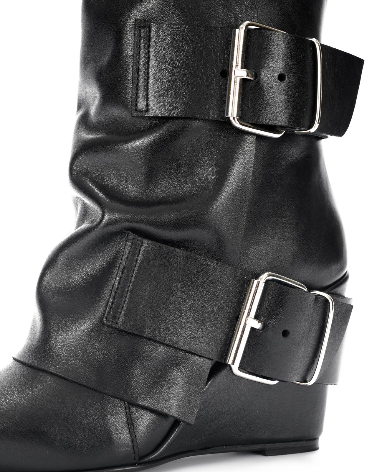 Leather wedge boots