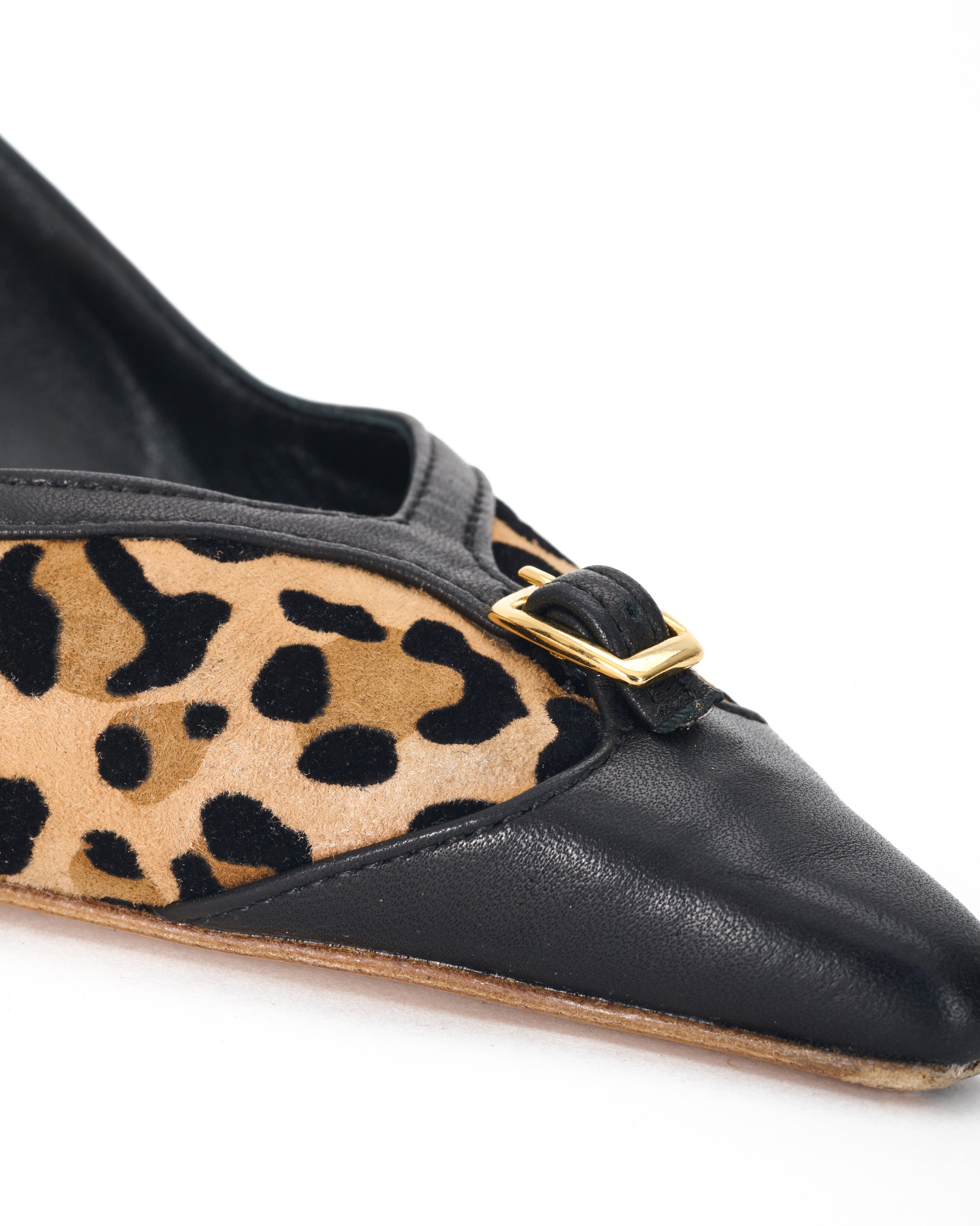 Slingback in leopard and black leather