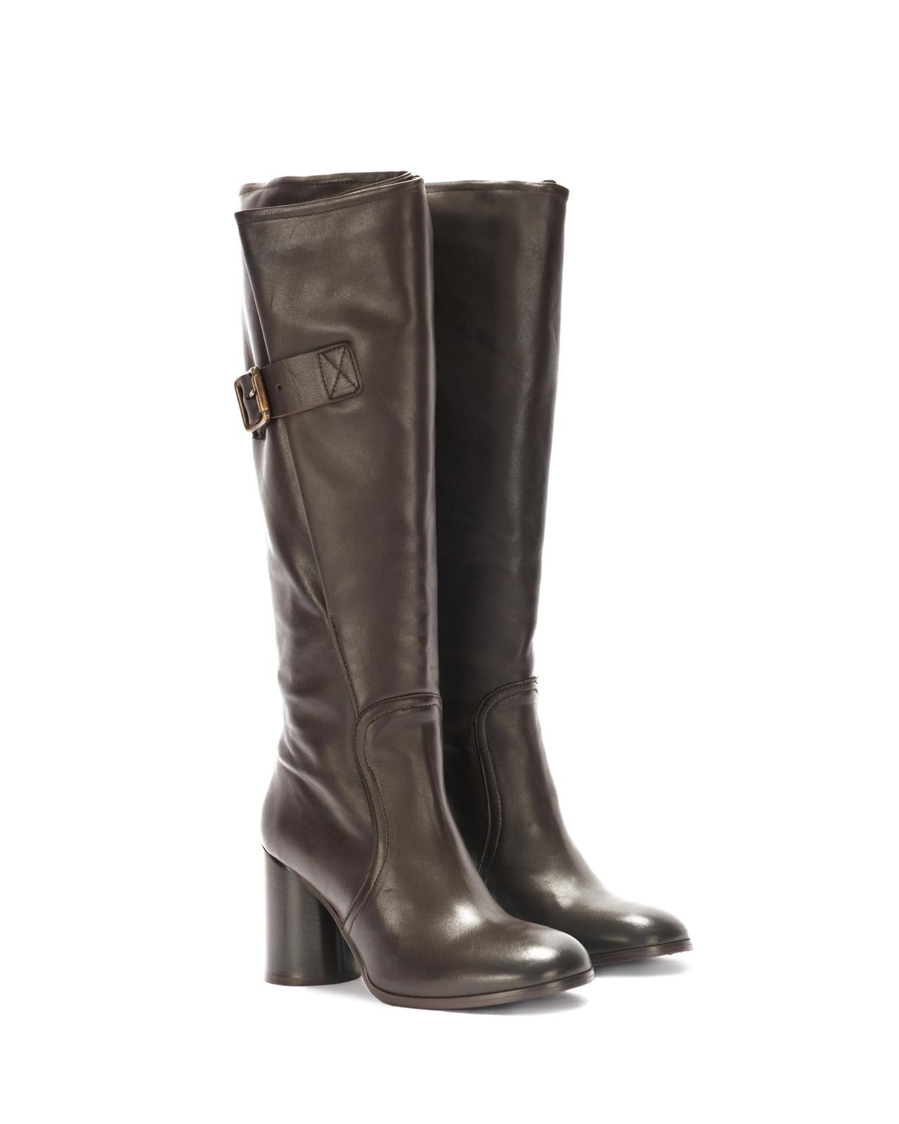 Botas de couro