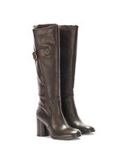 Botas de couro