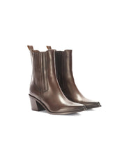 Texan boots in leather
